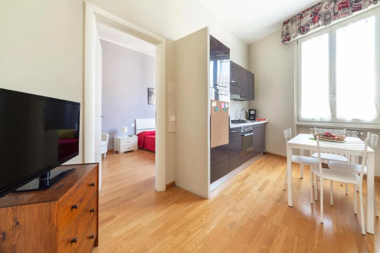 Stil Novo Flat Easy-Walking From Central Station Florence 0*,  Italy